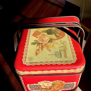 Vintage Valentines Day candy box